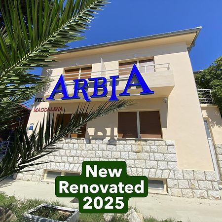 Villas Arbia - Magdalena By The Beach Banjol Eksteriør billede
