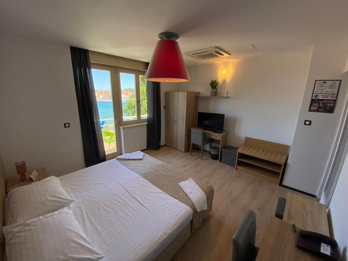 Villas Arbia - Magdalena By The Beach Banjol Eksteriør billede